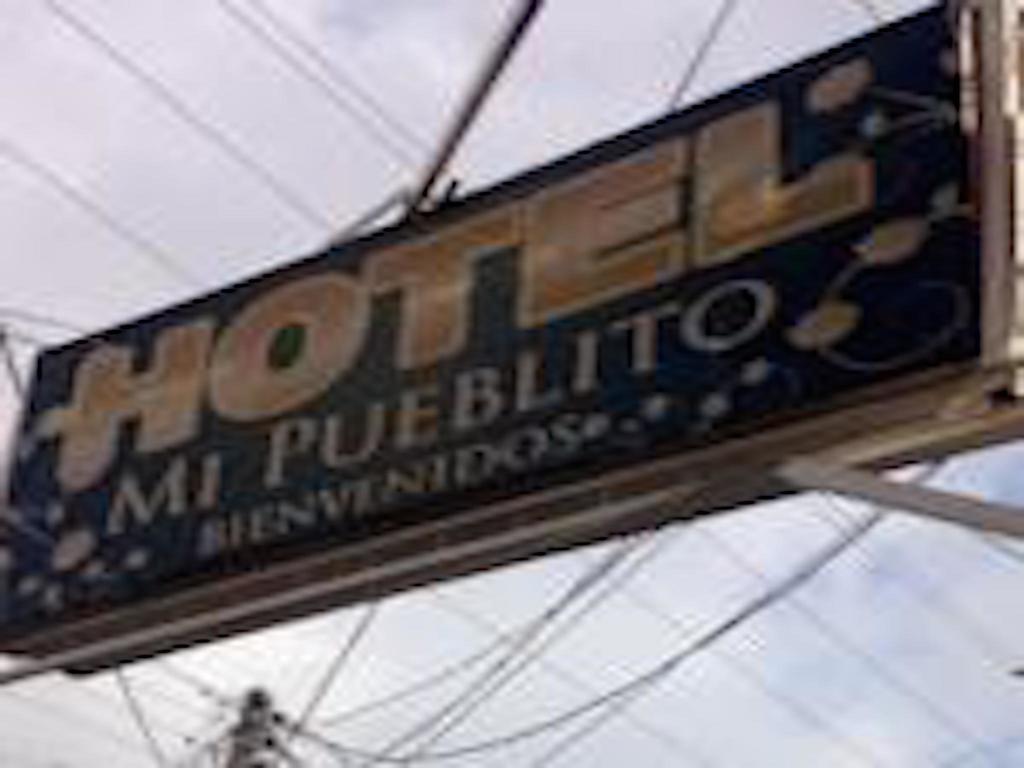 Hotel Mi Pueblito Тонала Экстерьер фото